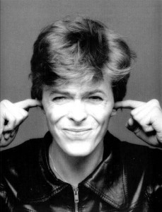 Bowie plugs ears