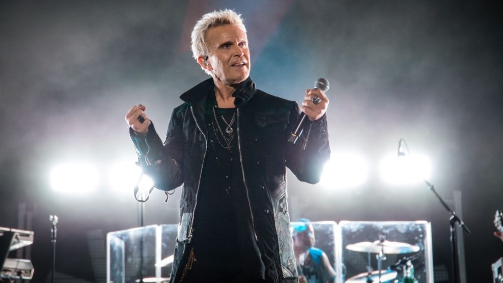 Billy Idol To Embark On 2025 North American Tour With Joan Jett