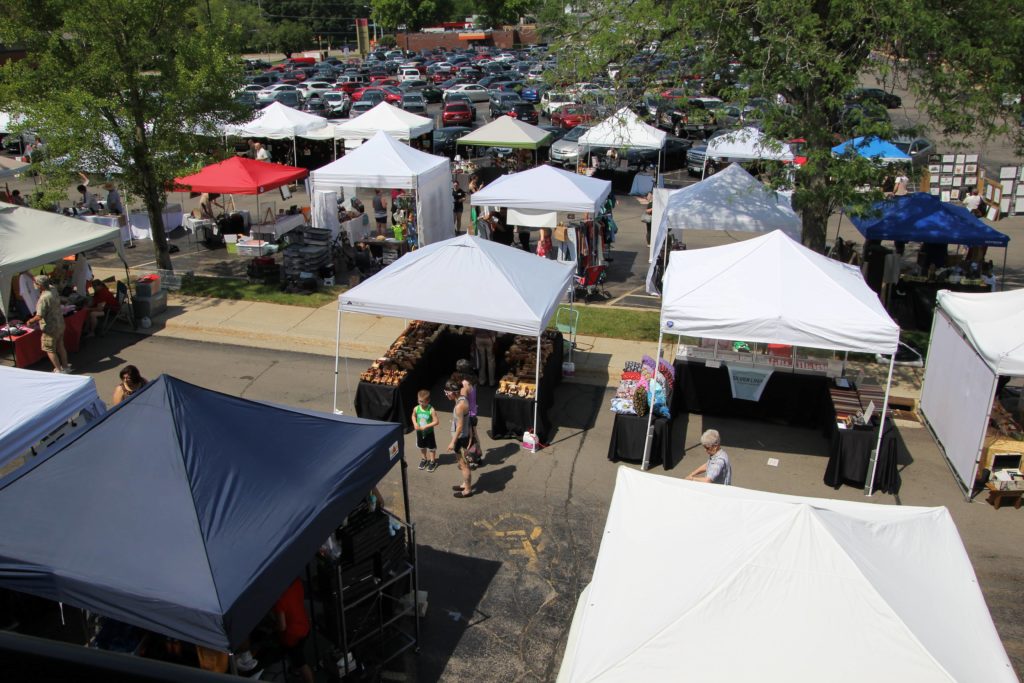 Cider N Cinnamon Is Back At Edgebrook In Rockford This Weekend Rock