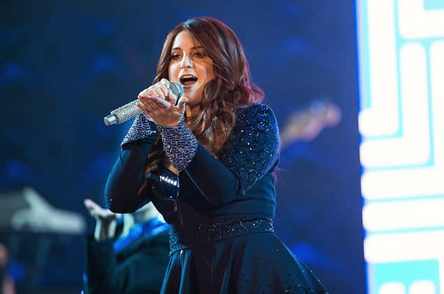 meghan-trainor-july-2016-performance-billboard-1548