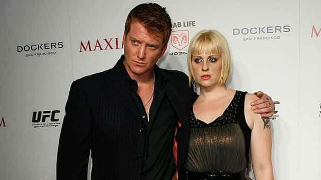Feel Good Hit of the Summer: Josh Homme and wife Brody Dalle perform at