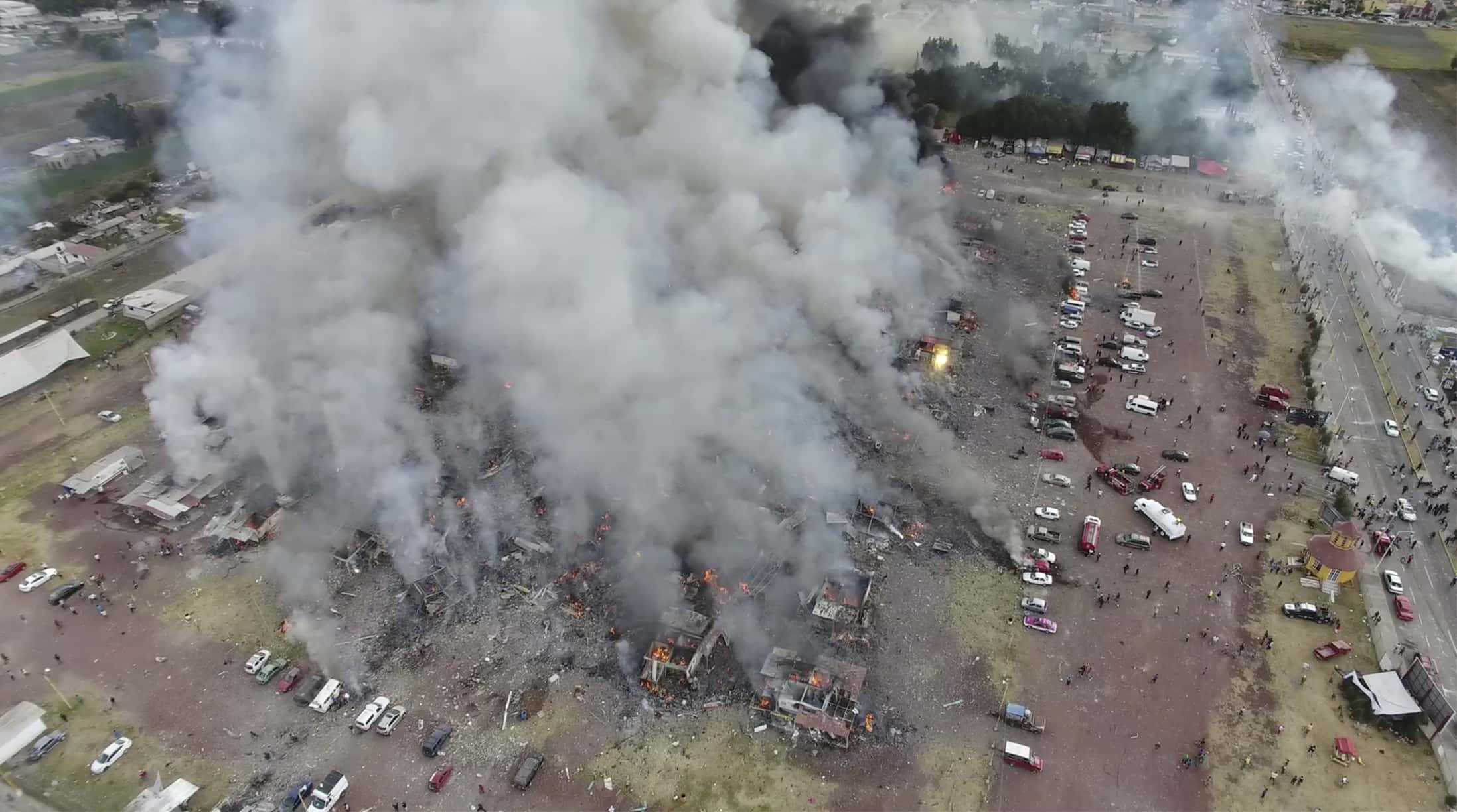 Mexico probes deadly fireworks blast