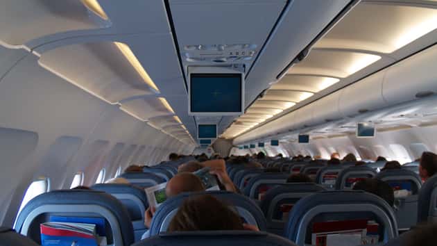 Scandals aside, airlines actually don't bump that many people off flights Scandals aside, airlines actually don't bump that many people off flights