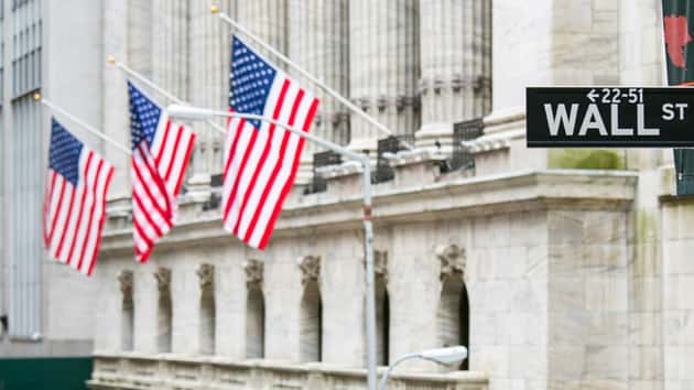 Dollar climbs vs yen as concerns over N.Korea tensions ease