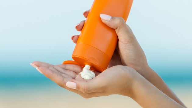 Consumer Reports Shares Its Top Picks For Sunscreens Ksro