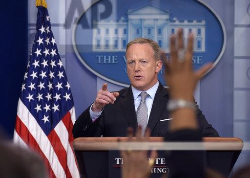 Spicer: White House 'looking into' libel laws