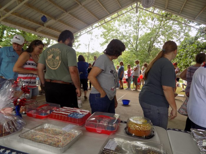 Huge Crowd For Cottage Grove Freedom Fest Wenk Wtpr Kfkq