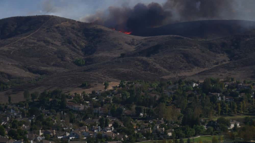 25 Confirmed Dead And Over 7 000 Structures Burned As California Fires