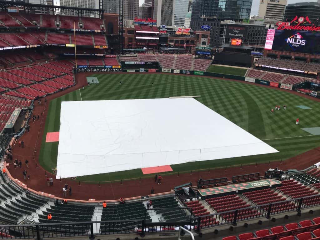 St. Louis Cardinals Host First Playoff Game In Four Years | KTTS