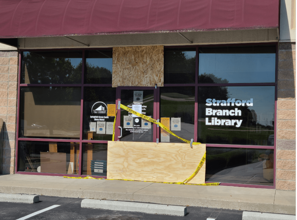 Strafford Branch Closes After Front Damaged KTTS