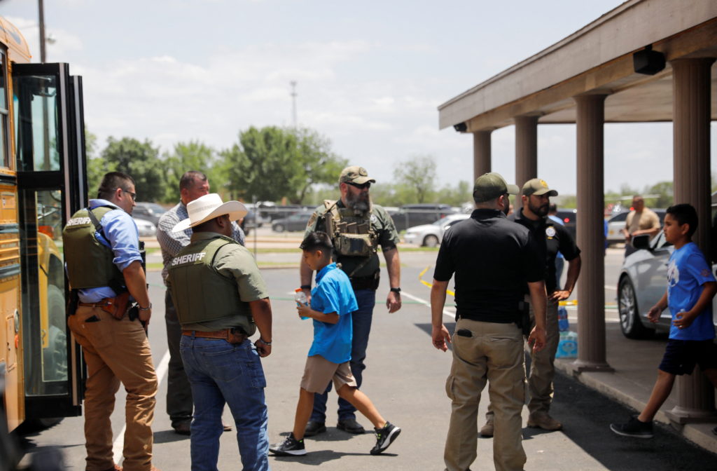 Nick Reed PODCAST 05.25.22 – Mass Shooting at Uvalde, Texas School - Vimarsana News