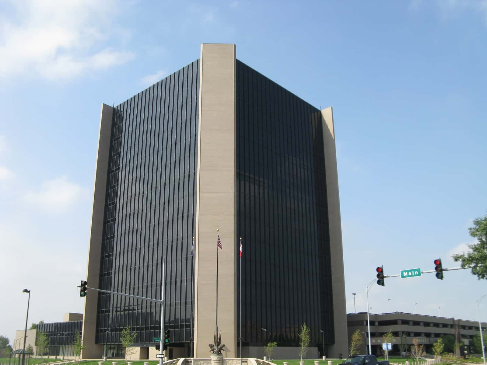 Wichita Municipal Court to return to session May 26 95 1 KICT FM