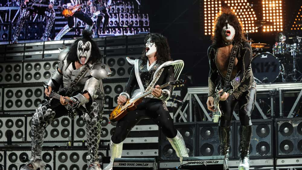 Kiss Confirm David Lee Roth As Opening Act On Their 2020 'End of the