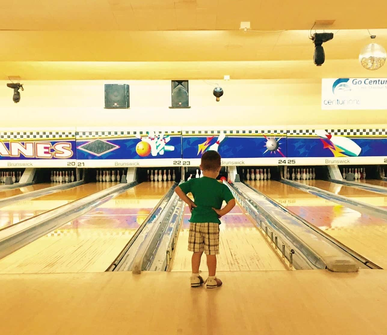 Kids Bowl Free This Summer | Country 101.3 KFDI