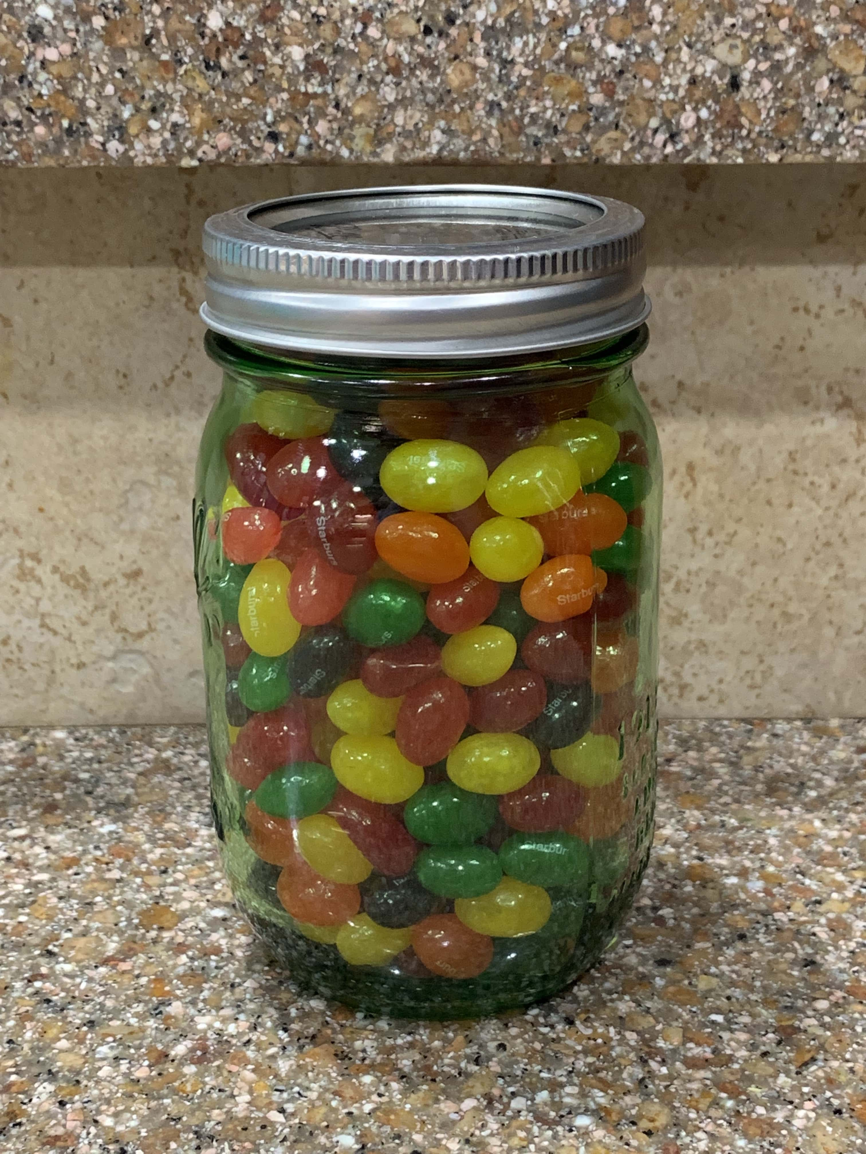 How Many Jelly Beans are in a Jar - Jar & Can