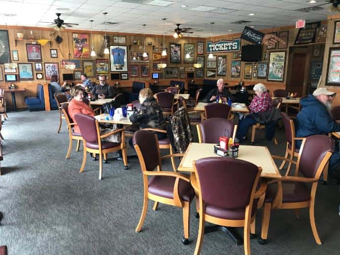 Neighbors Bar and Grill reopens with new owner Country 101.3 KFDI