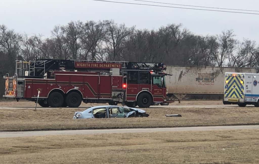 Two dead after southwest Wichita crash Country 101.3 KFDI