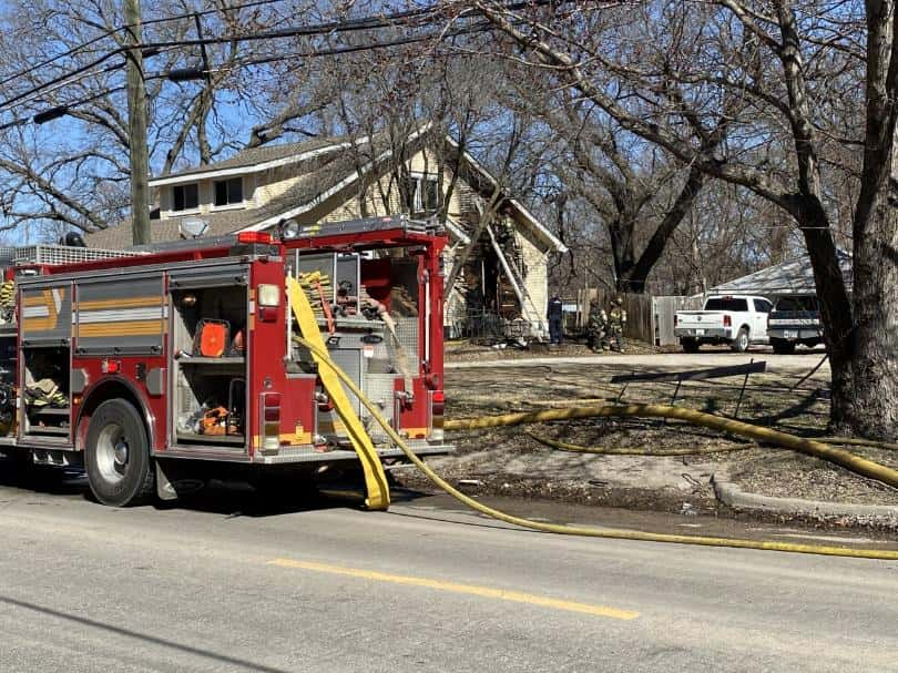 One Person Injured In North Wichita House Fire | Country 101.3 KFDI