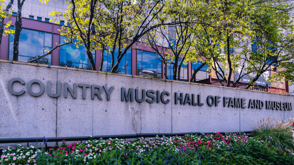 Country Music Hall Of Fame Museum Reveals Lineup For Virtual Fundraiser Country 101 3 Kfdi - roblox song hall of fame