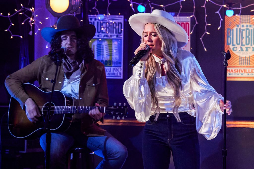 Country Music Minute: Darius Hangs With a #1, Jake Owen Hangs with his Daughter in the Hospital and Gabby Barrett Hangs with James Corden | JJ Hayes | KFDI - Vimarsana News