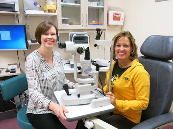 Dr. Joy Quitberg, Sanford Eye Clinic (left) and Susan Milender, LRD, Barnes County Extension Agent (right) will lead the Nourishing Your Eyes class on Wednesday, Feb. 25 from 4:00-5:00 pm at the Hi-Liner Activity Center lobby.