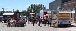 food-vendors-downtown-2