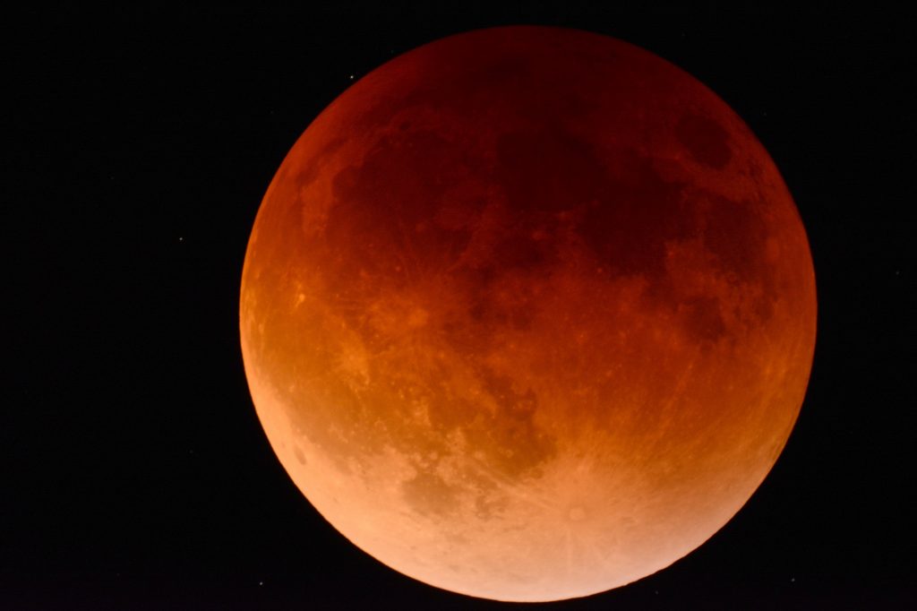 Total Lunar Eclipse Viewable from Jamestown Sky This Month News Dakota