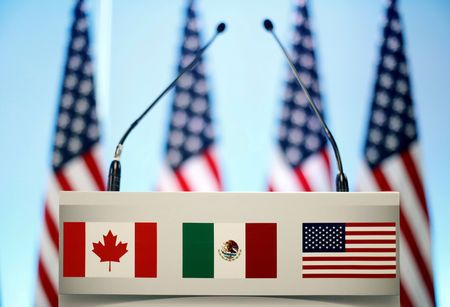 naftaflagsofusmexicocanada_-ronniechua_istock_thinkstock-518729077-3