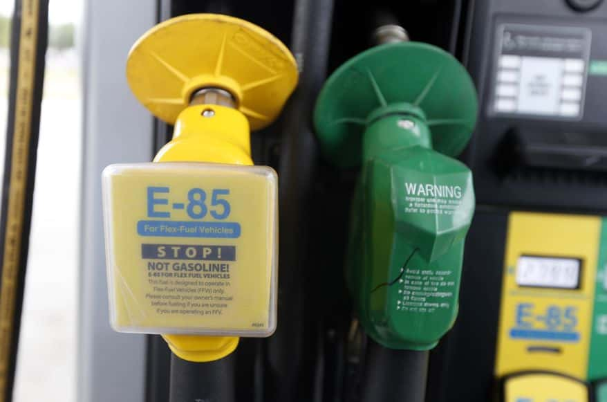 ethanol_in_gasoline-jpeg-0066e_s878x581