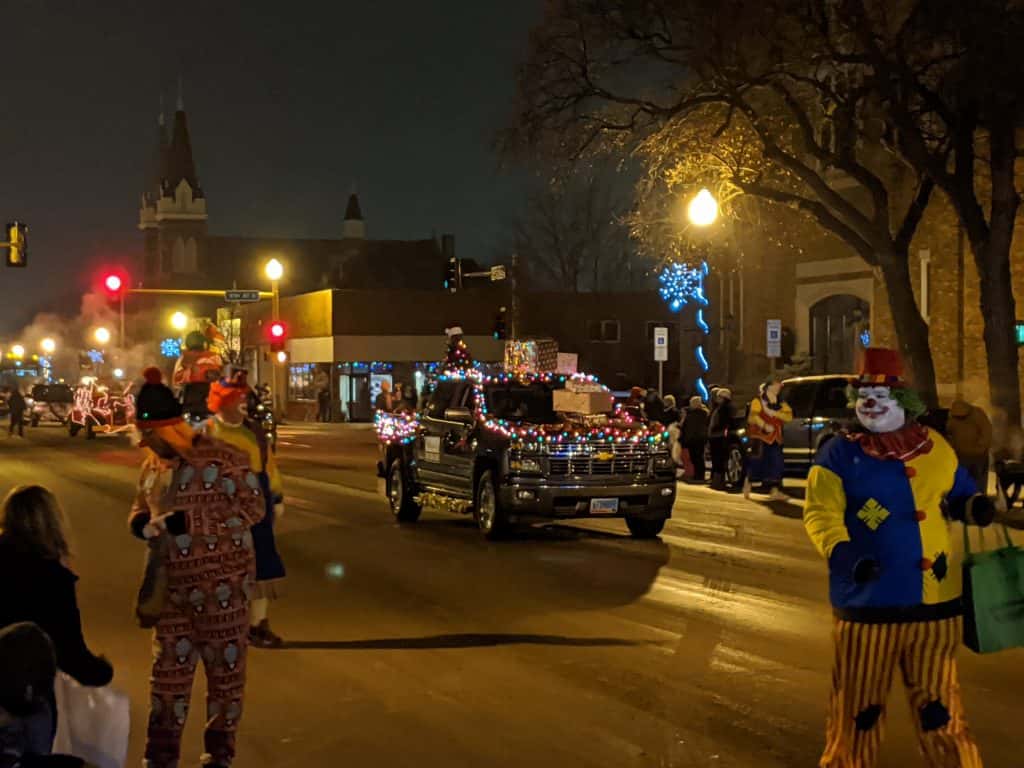 Floats Needed for Annual Jamestown Holiday Dazzle Parade News Dakota