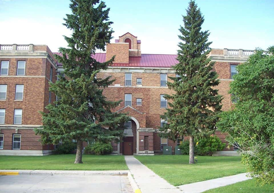 north-dakota-state-hospital-2