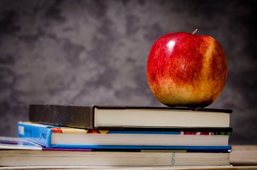 apple-on-school-books