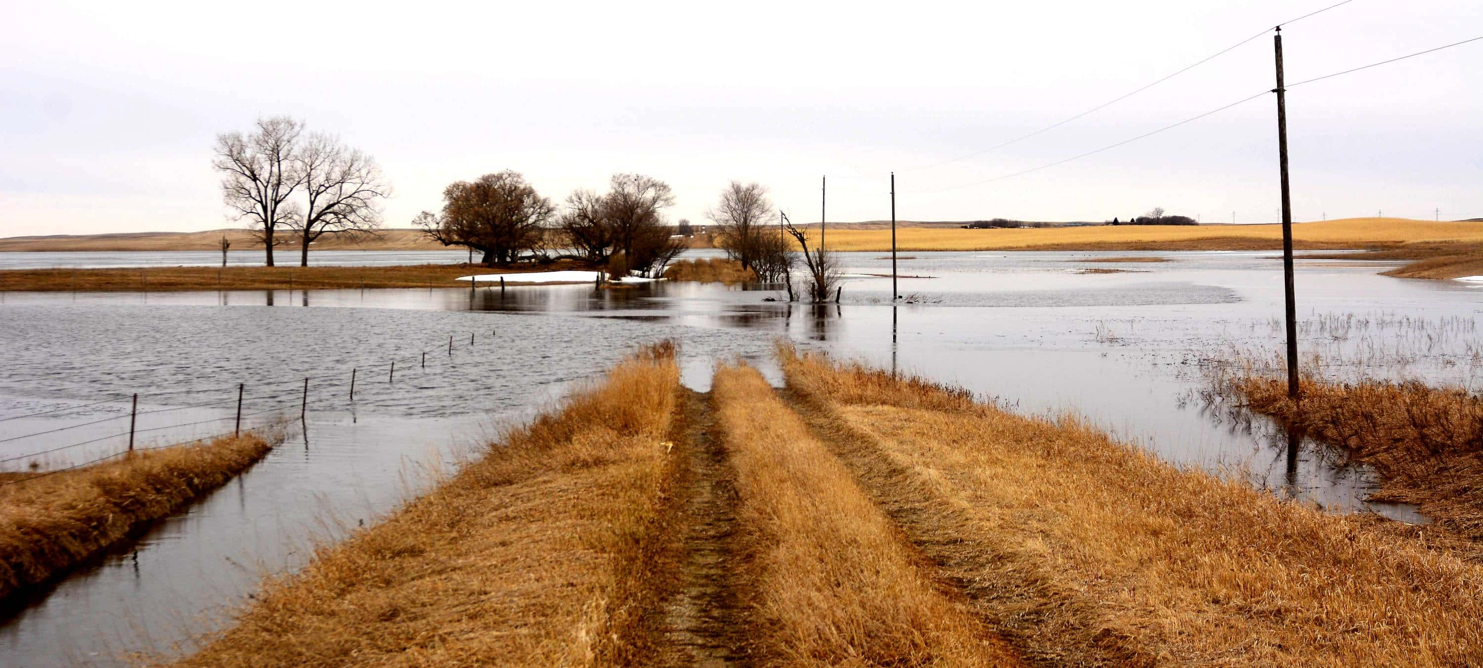 FEMA Agrees To Work with Stutsman County on Inundated Roads | News Dakota