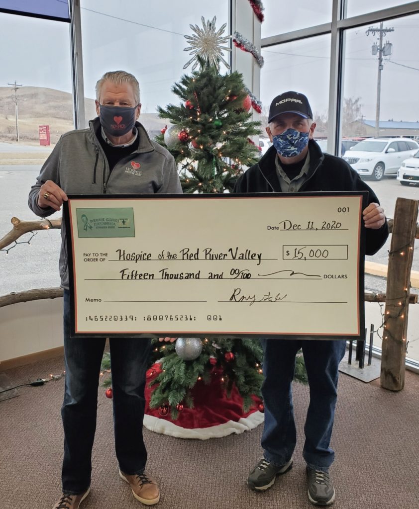 Thundering Saints Donate $15K to Hospice of the Red River Valley - Vimarsana News