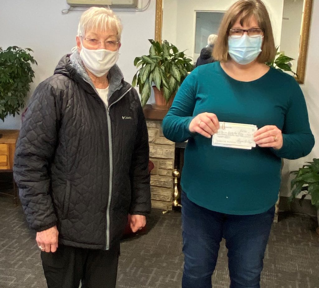 Dick Fiegen Memorial Fund Donates to Barnes County Food Pantry - Vimarsana News