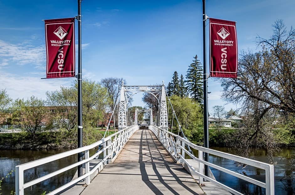 vcsu-walk-bridge