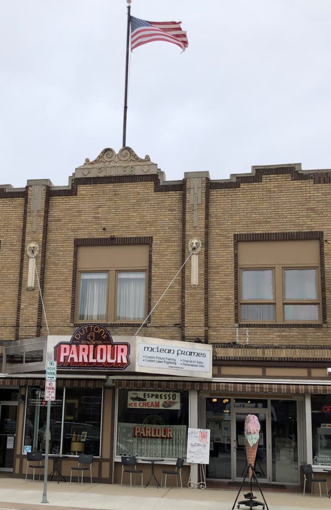Dutton's Parlour 25th Anniversary Celebration April 17 - Vimarsana News