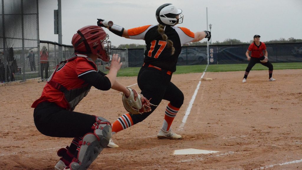 Warriors Take Two From Jimmies In Bracket Championship - Vimarsana News