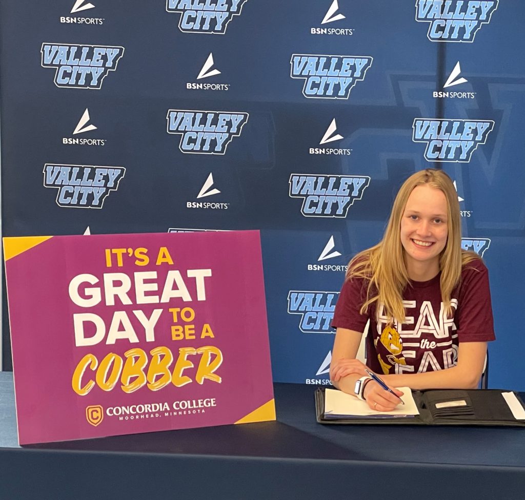 Olivia Slyter Signs With Concordia College - Vimarsana News
