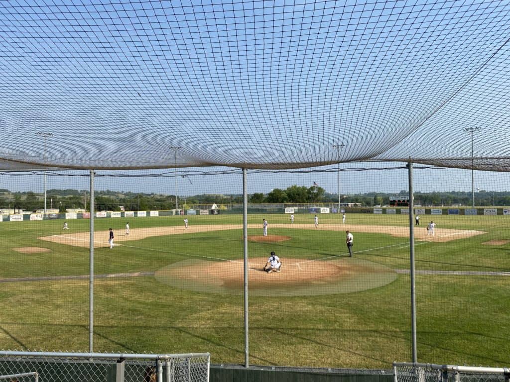 Casselton Doubles Up Valley City, 8-4 - Vimarsana News