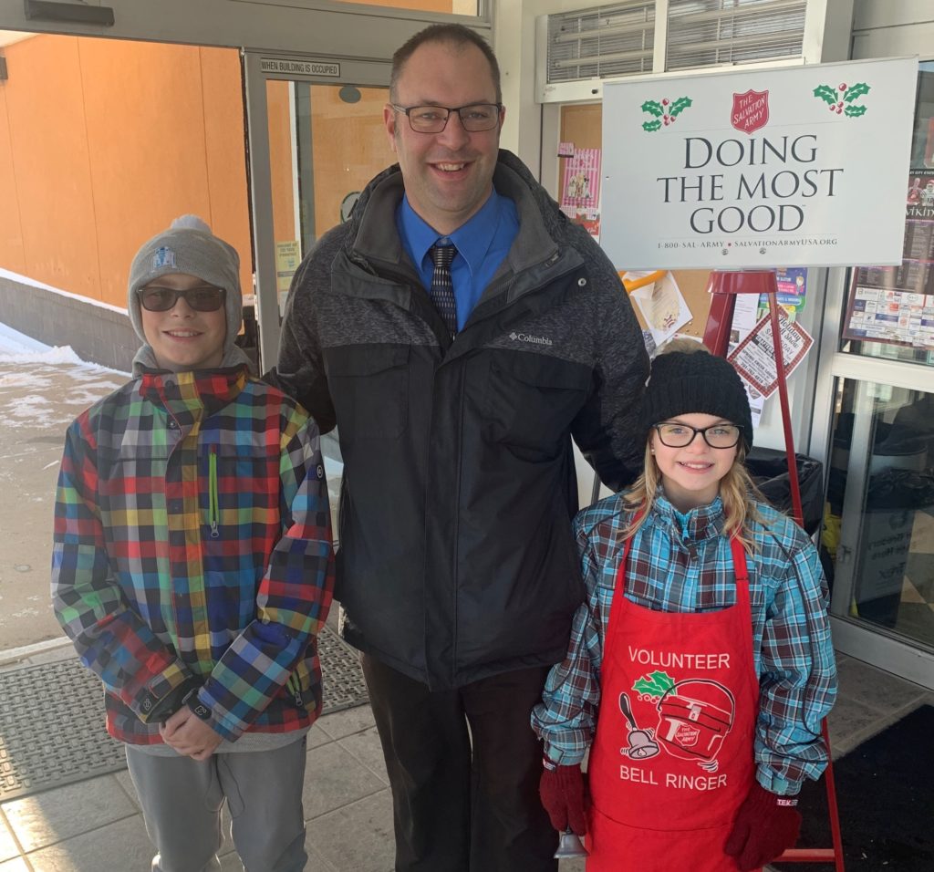 Valley City Students Helping The Salvation Army - Vimarsana News