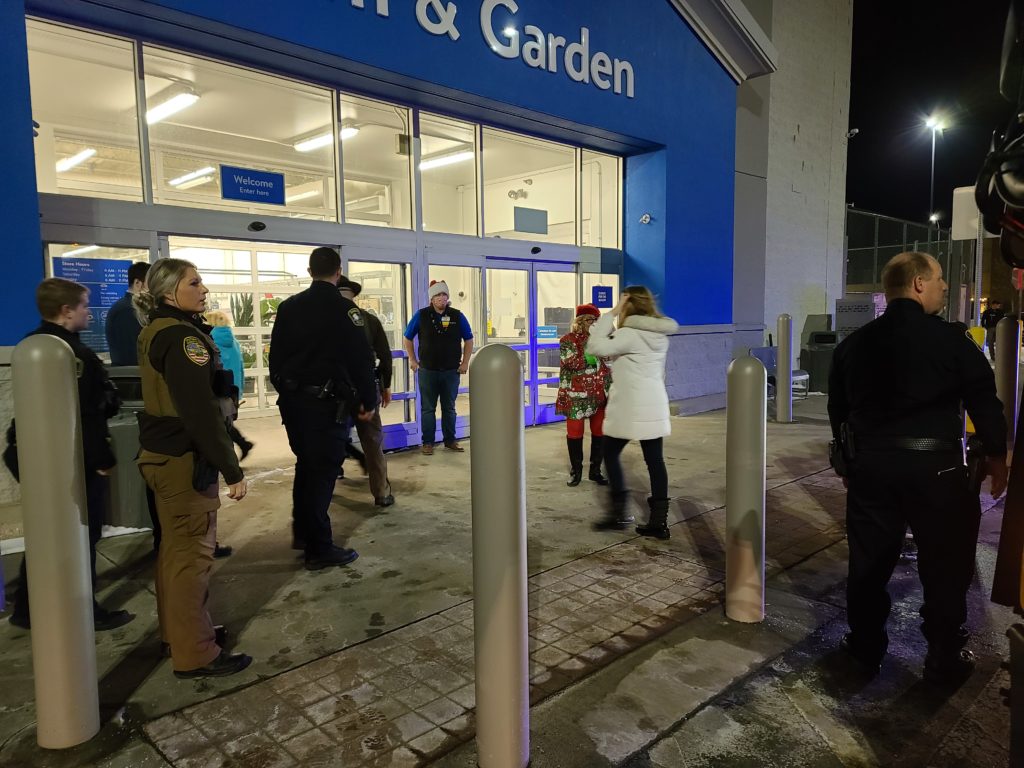 Giving Back; Cops and Kids Shop Event Held in Jamestown - Vimarsana News