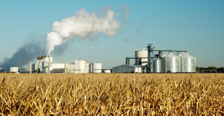 ethanol-plant_jim-parkin_istock_92024215_0-2