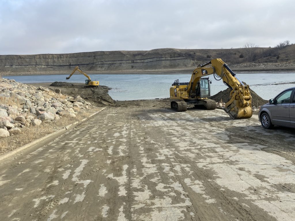 USACE Addressing Lake Sakakawea Low Water Access Concerns - Vimarsana News
