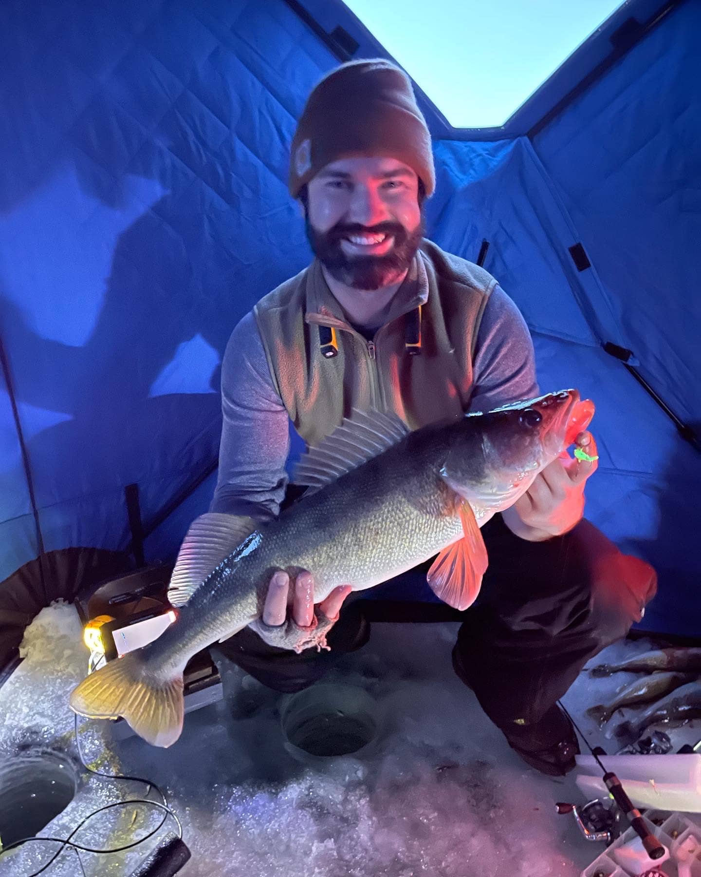 bradleyicewalleye