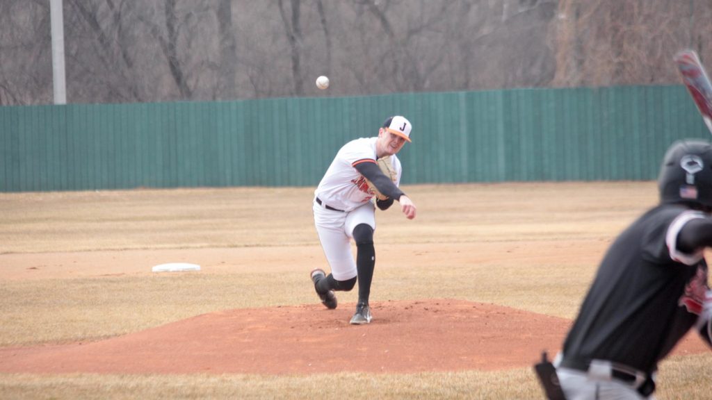 Hough Shutout, 8th-Inning Rally Key Jimmie Sweep of NWC - Vimarsana News