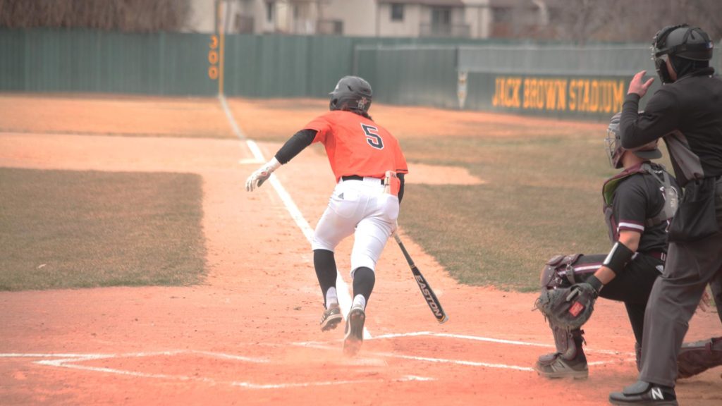 Jimmies Take Two From Tigers; Stretch Win Streak to 6 - Vimarsana News