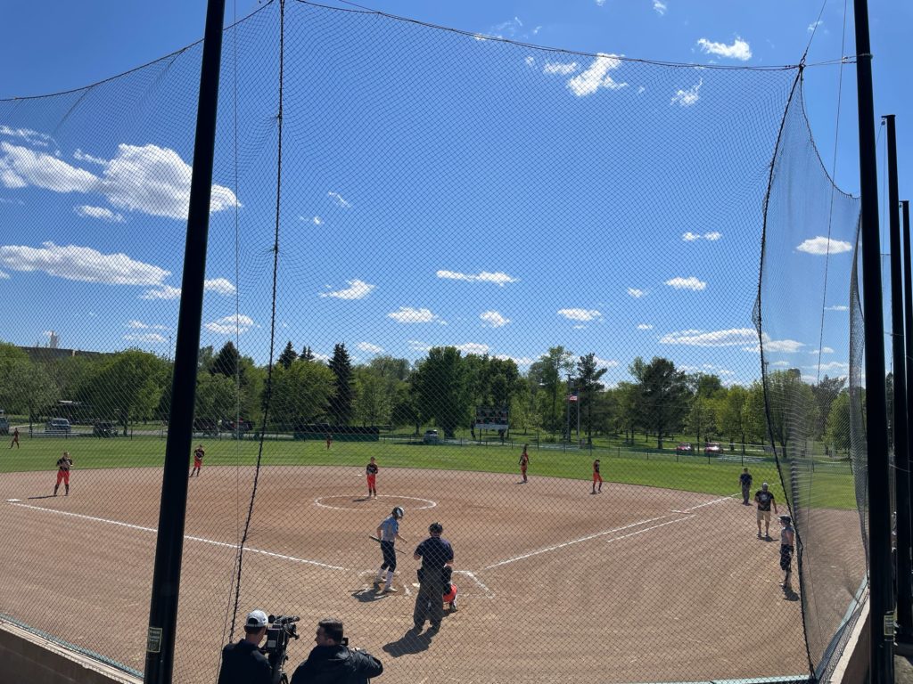 Hi-Liners Softball Drops First Game of State Tournament - Vimarsana News