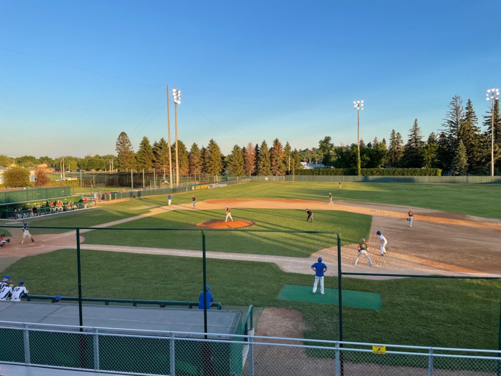Eagles Split Thursday Doubleheader With West Fargo - Vimarsana News