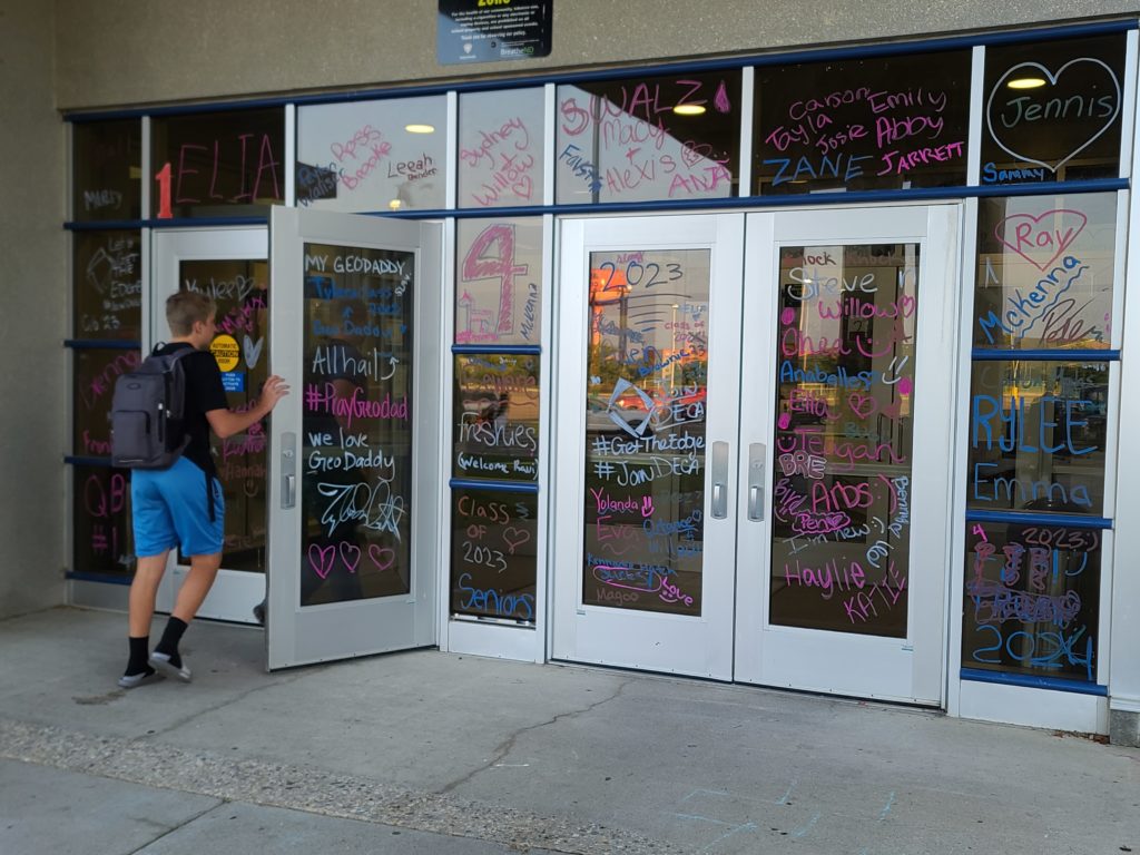 Students Go Back to School in Jamestown - Vimarsana News